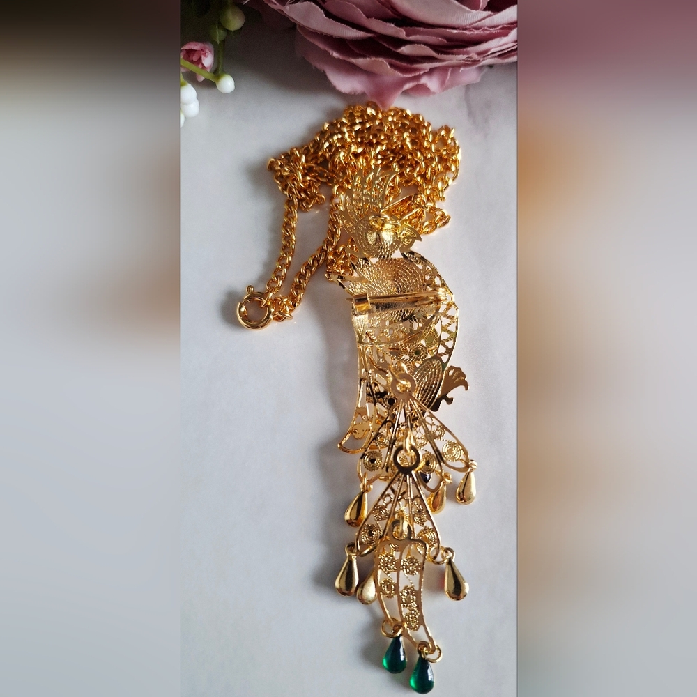 Vintage 80s ✨️🦜Jewelled Golden Bird Necklace/Brooch - Picture 2 of 3
